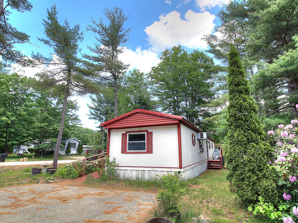 2nd image of 135 Sherwood Dr