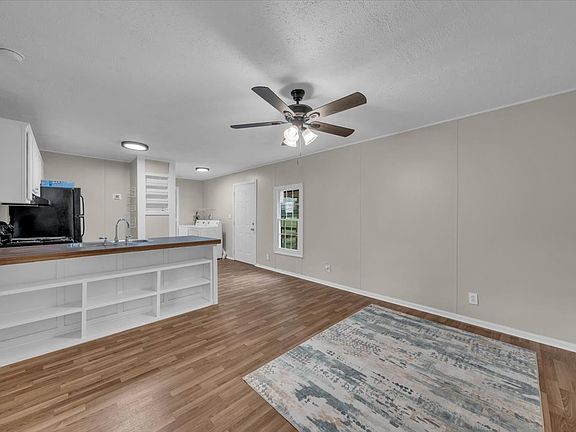 2nd image of 181 Medley Ln