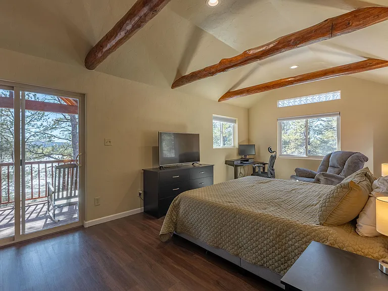 1810 Shenandoah Dr — Photo 26