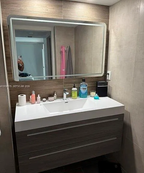 3375 N Country Club Dr #1409 — Photo 11