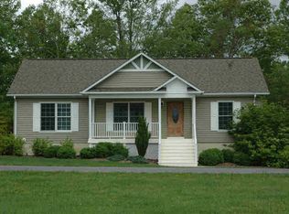 137 Prairie View Ln, Pembroke, VA 24136