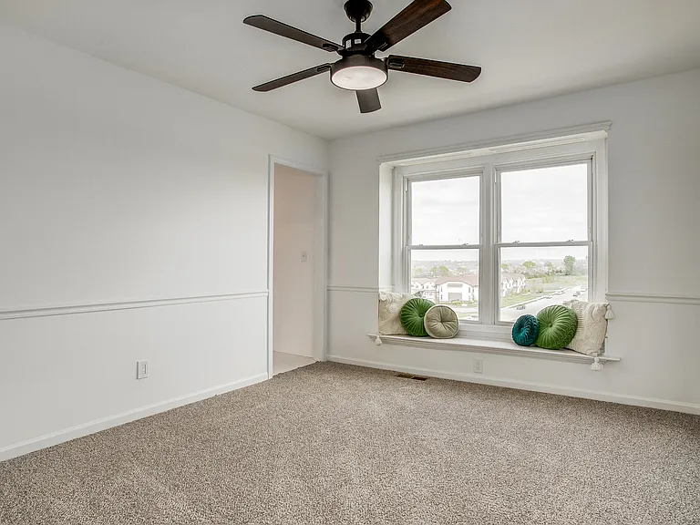 101 SW View High Dr — Photo 30