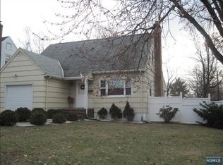 132 Bogota Gdns, Bogota, NJ 07603