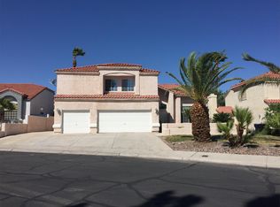 25 Reyburn Dr, Henderson, NV 89074