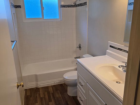 4th image of 1205 Alameda De Las Pulgas #10
