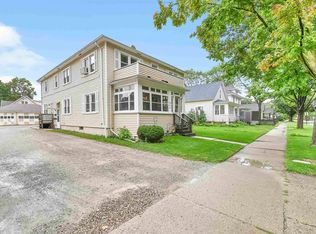 810 10th Ave, Green Bay, WI 54304