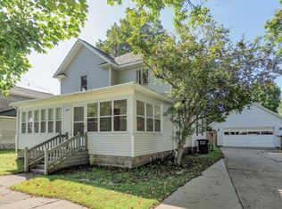 315 W Burr Oak St, Centreville, MI