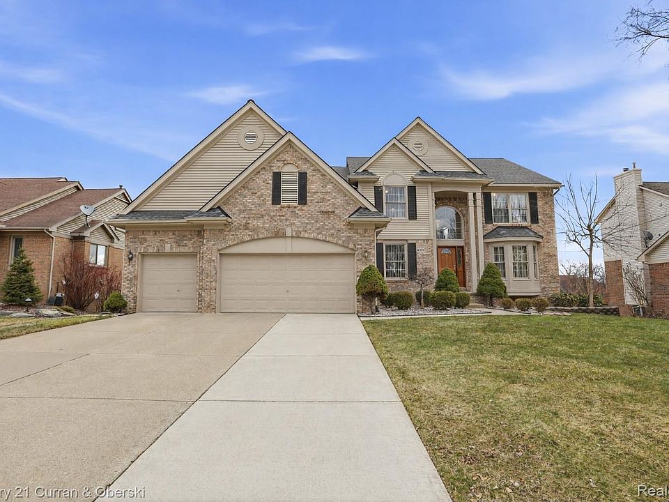 1st image of 18578 Glengarry Dr