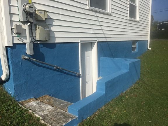 3rd image of 303 Johnston Ave