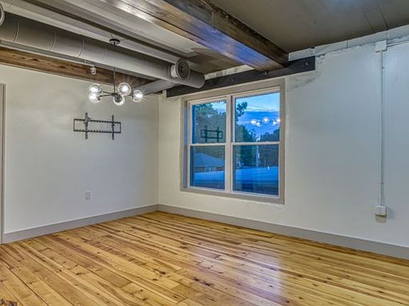 3rd image of 417 E Tennessee St #2E