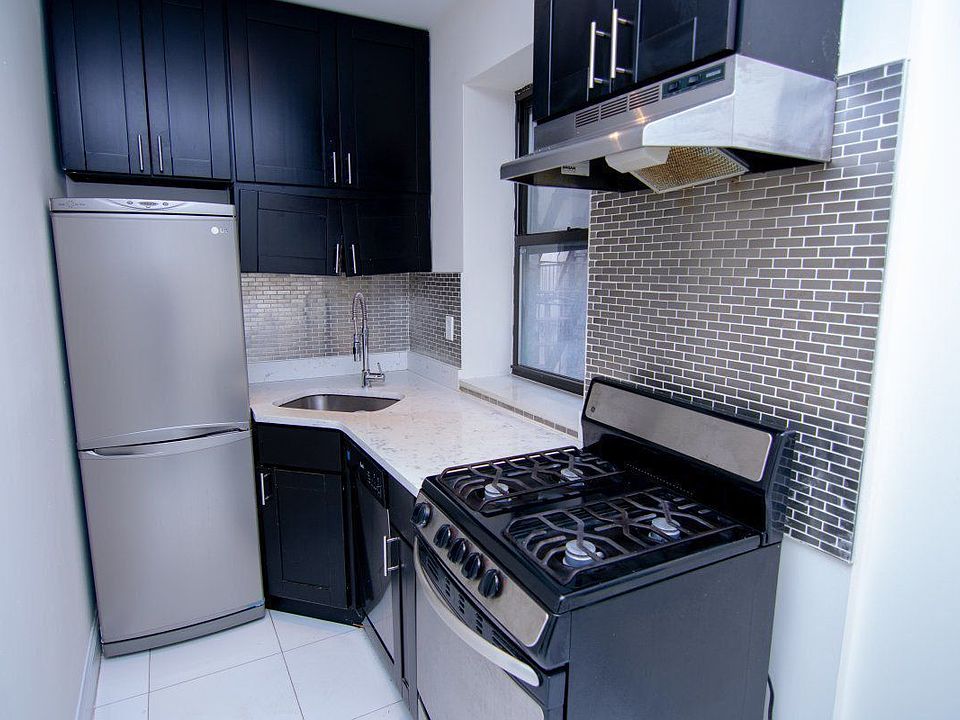 1st image of 354 W 110th St APT 3C