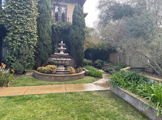 8315 La Jolla Scenic Dr N #1, La Jolla, CA 92037