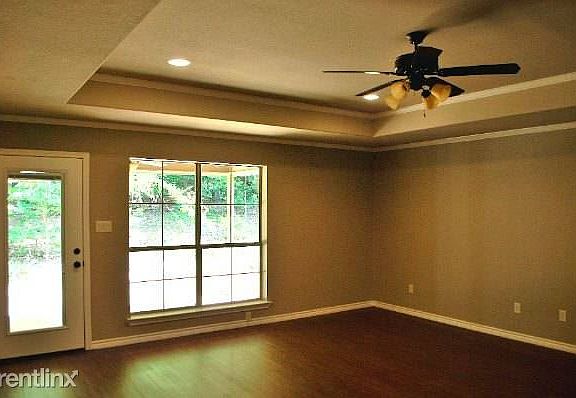 OAK VIEW VILLAS4