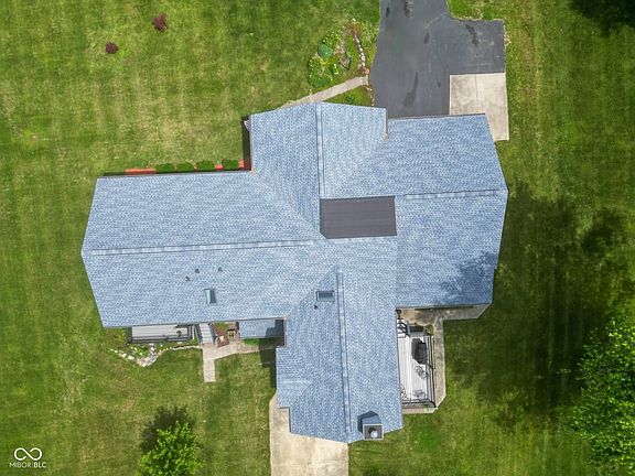 4th image of 211 Bays Dr