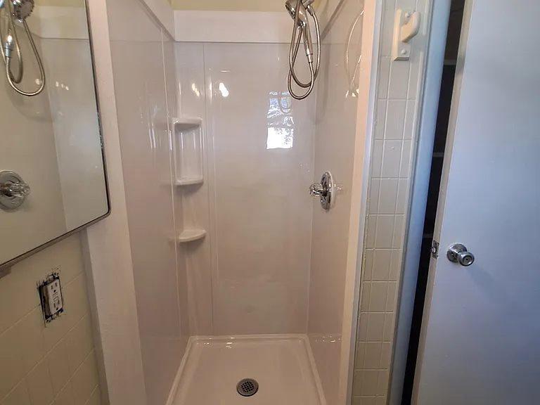5325 Smithland Rd — Photo 5