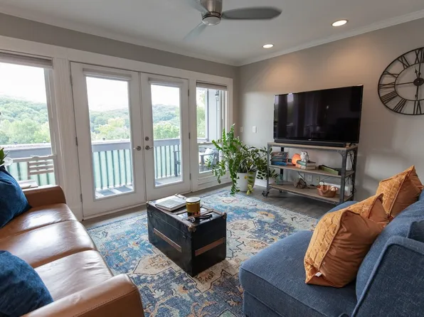 21 Vaughns Gap Rd APT 115, Nashville, TN 37205