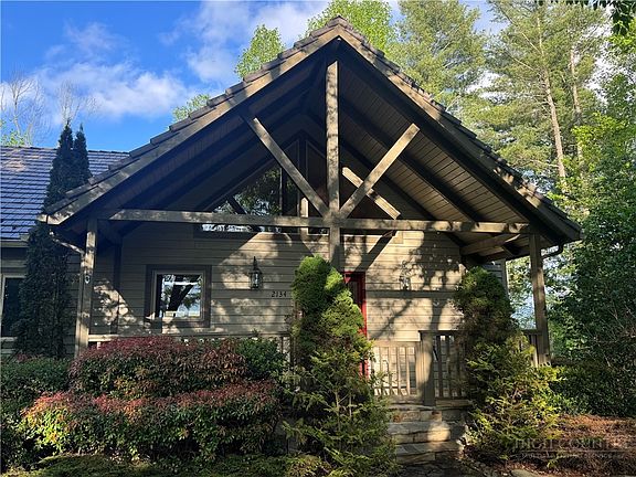 3rd image of 2134 Valle Cay Drive