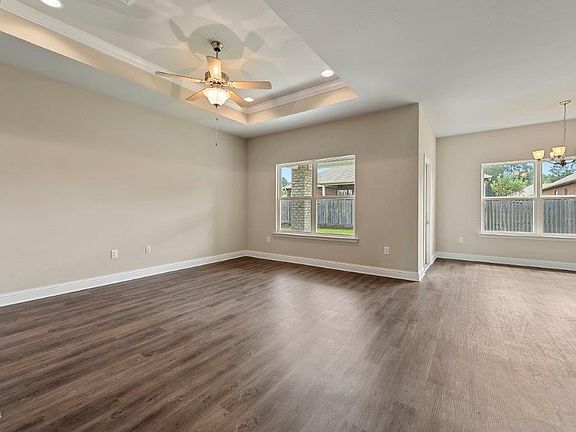 4th image of 1278 Tarragon Pl