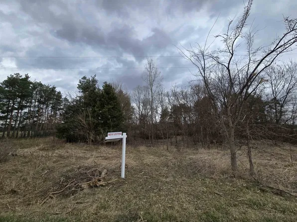 W Stoll Rd, Lansing, MI 48917