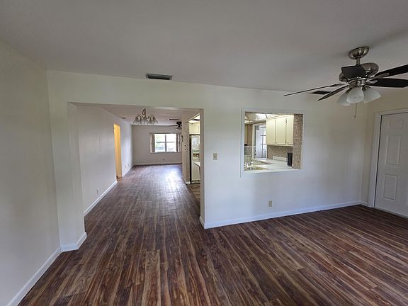 5th image of 7195 NW 9th Ct