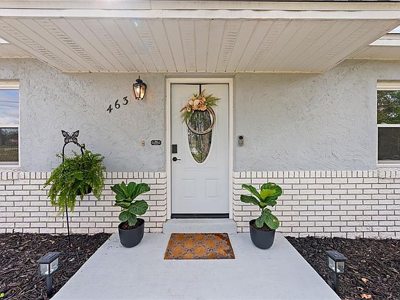 3rd image of 463 Chestnut Ct