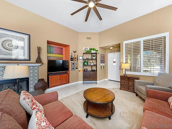 4th image of 2460 Eagle Valley Dr
