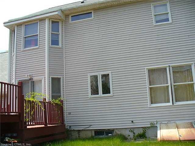 2nd image of 160 Heather Glen Ln