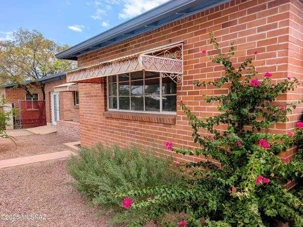 2260 N Chrysler Dr, Tucson, AZ 85716