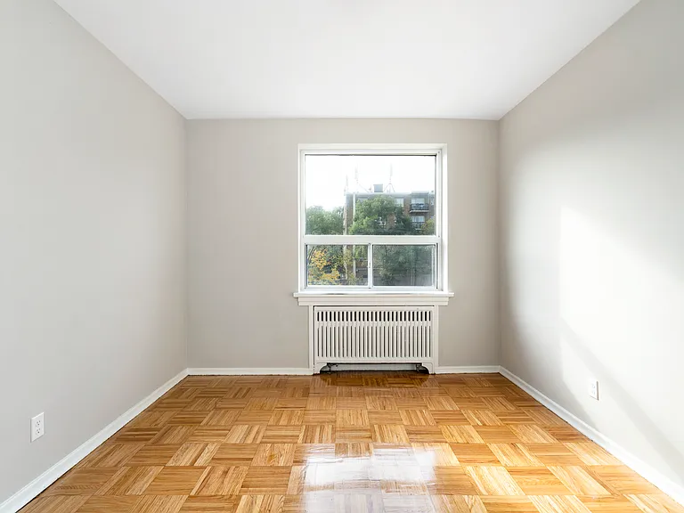 183 Berry Rd — Photo 8