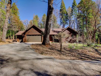 12319 Hillcrest Dr, Nevada City, CA, 95959