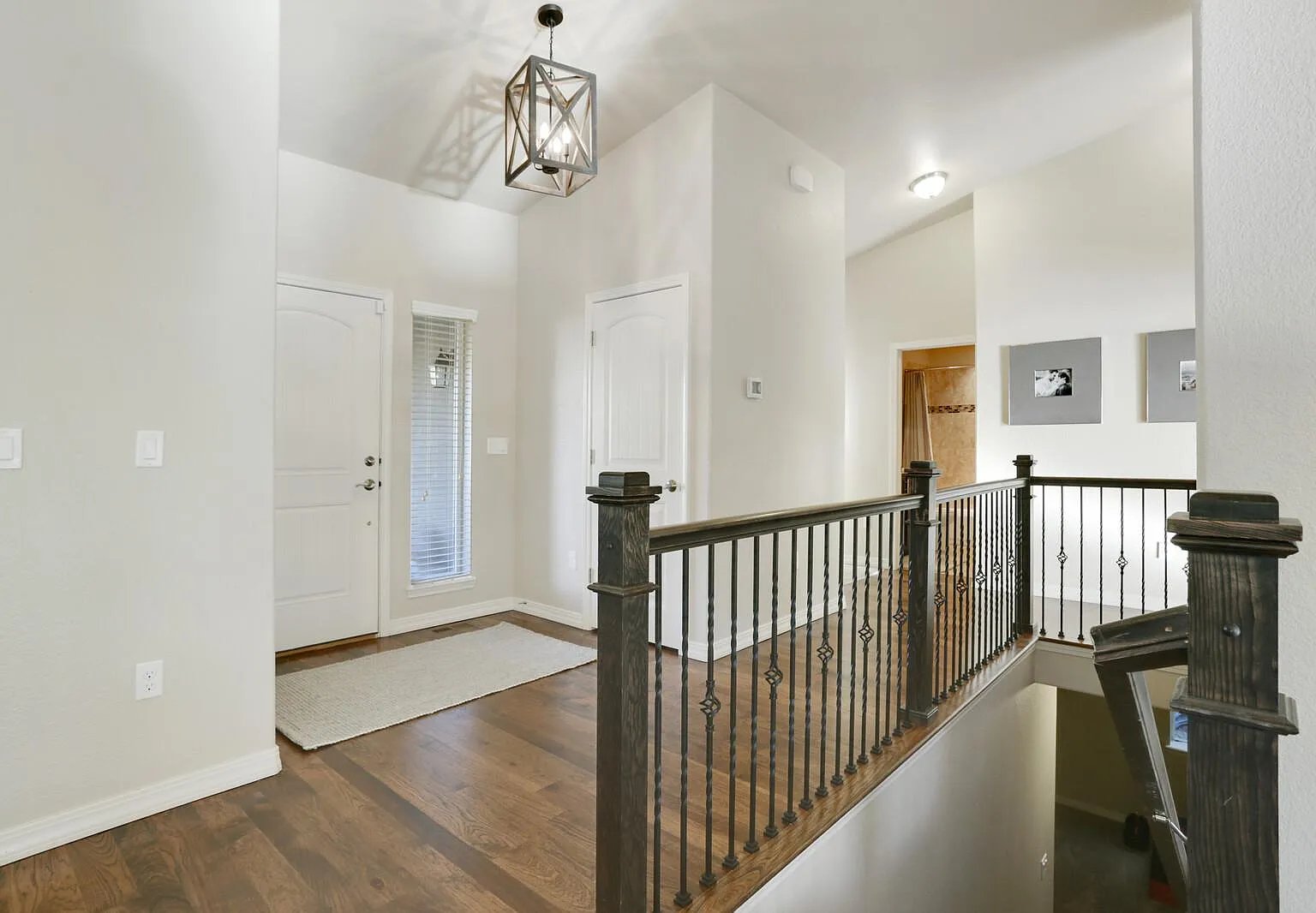 4 bed, 2744 sqft, $2,950 — Photo 3