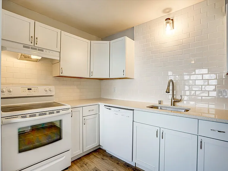 6212 South Ct #4 — Photo 30