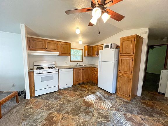 5th image of 232 Baxter Ln
