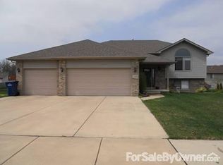 12800 Hobart St, Cedar Lake, IN 46303