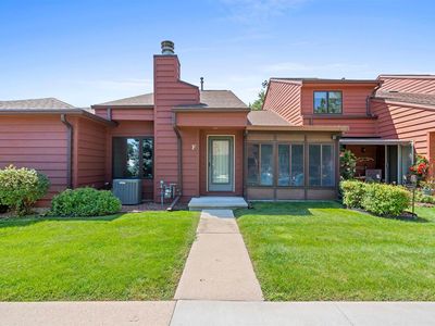 2240 Meadowbrook Ct APT F, Oshkosh, WI, 54904