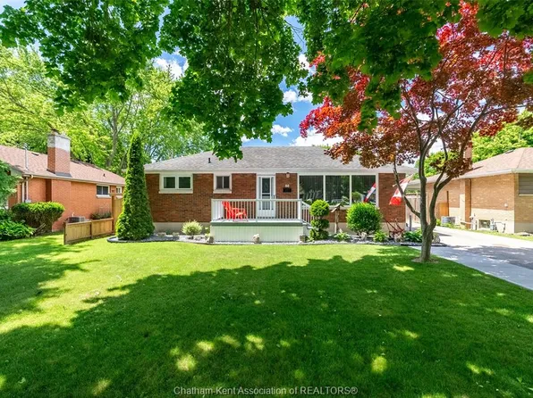 88 Dunvegan Dr, Chatham Kent, ON N7M 5A2