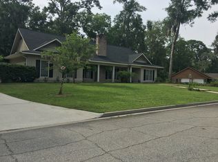 3 Winsford Rd, Savannah, GA 31419