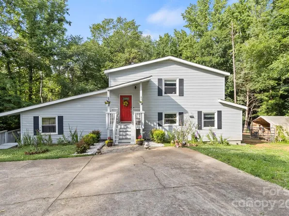 7408 Cedarbrook Dr, Charlotte, NC 28215