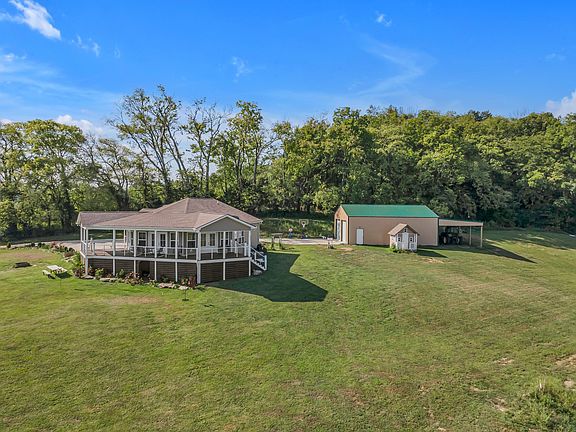 21st image of 2770 E Sheepneck Rd