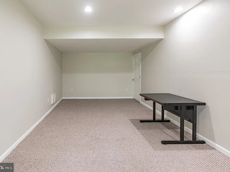 11715 Gunners Dr — Photo 5