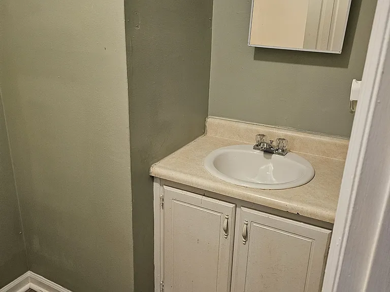 5804 Aftonshire Dr #1 — Photo 4