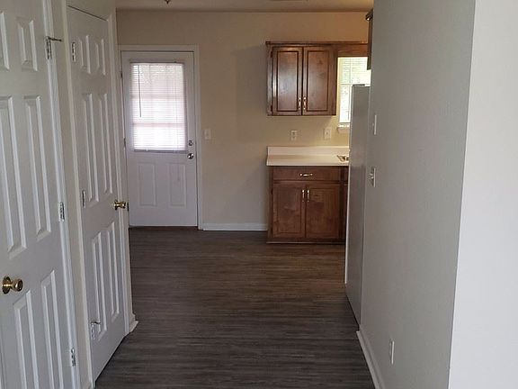 4th image of 1595 Church Ave SE APT 2C
