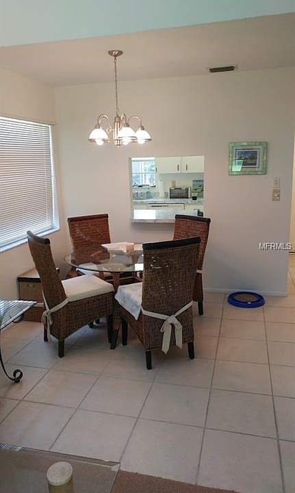 1st image of 5043 Village Gardens Dr