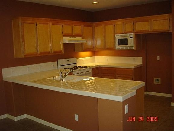 2nd image of 3839 Boulder Canyon Dr