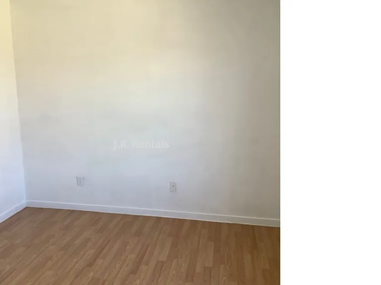 413 Brittney Way #D — Photo 6