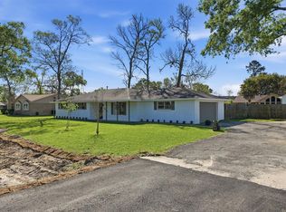 3010 Michaelis Ln, Baytown, TX 77521