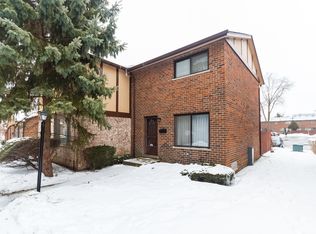 18W267 Buckingham Ln, Villa Park, IL