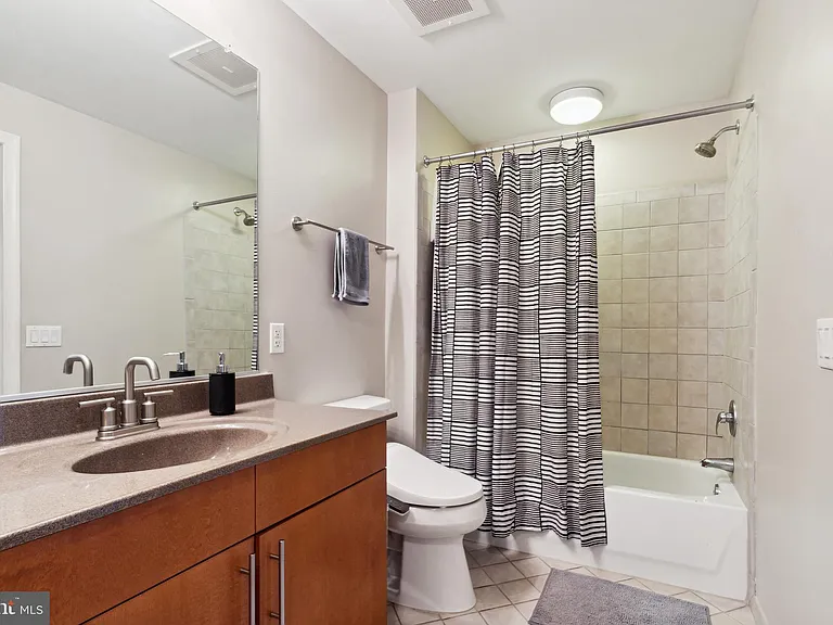 1390 Kenyon St NW #519 — Photo 14