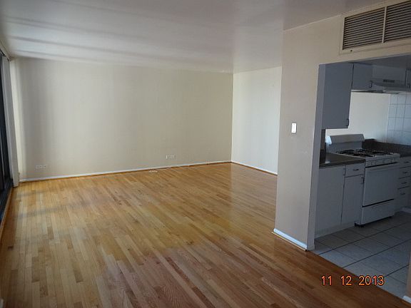 5th image of 6150 N Kenmore Ave APT 6C