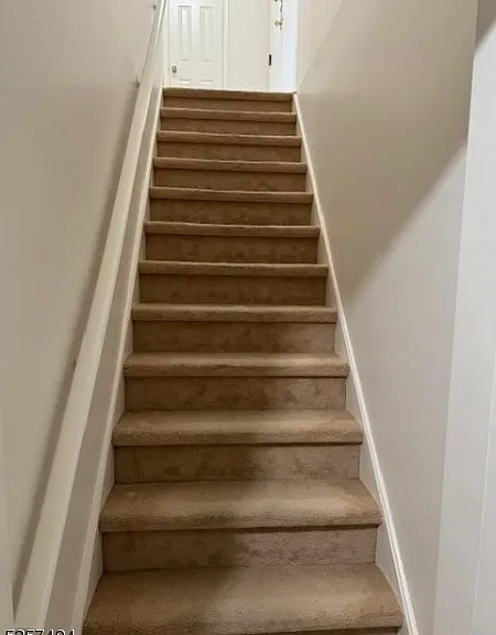 144-B Beverly Hill Ter — Photo 12